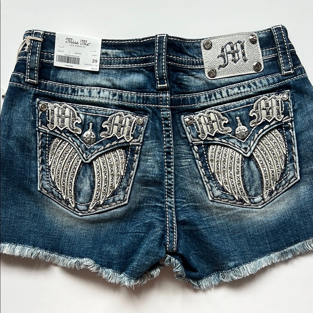 Miss Me Mi Rise Slim Fit Cut Off Jean Shorts Size 29